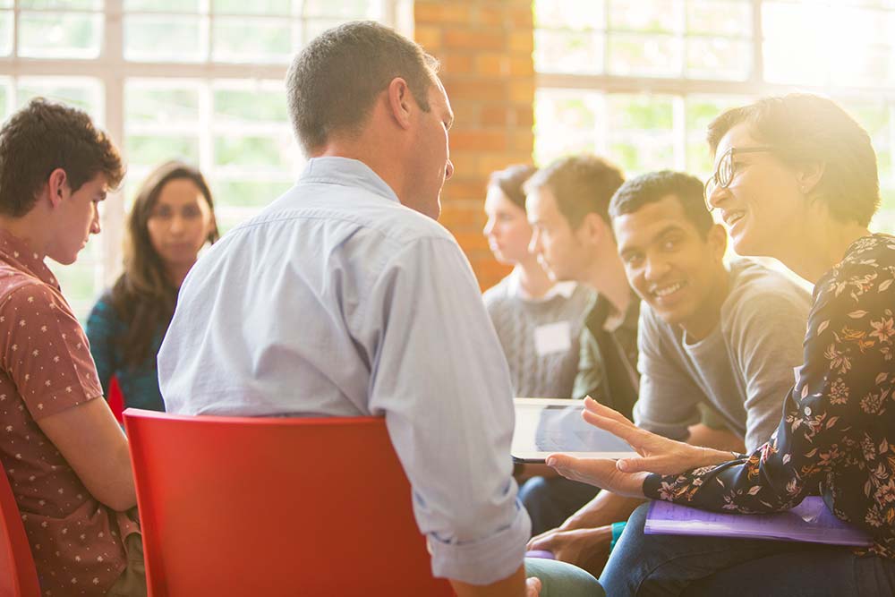 alcohol-addiction-therapy a productive alcohol addiction therapy session in Ohio